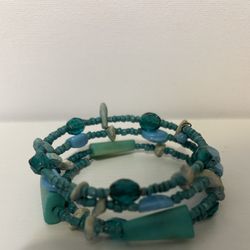 Wire wrapped green blue bracelet