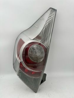 2012- 2014 Toyota Prius C Rear left Driver side LH taillight OEM