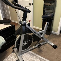 Exercise bicycle 