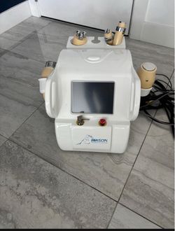 Radio frequency & ultra cavitation..machine model #km-rf-u300c … $500 Used once!!!! Brand new. Sells for $4500 still!  Fat blaster!!!