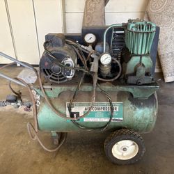 Vintage Sears Roebuck and Company air compressor