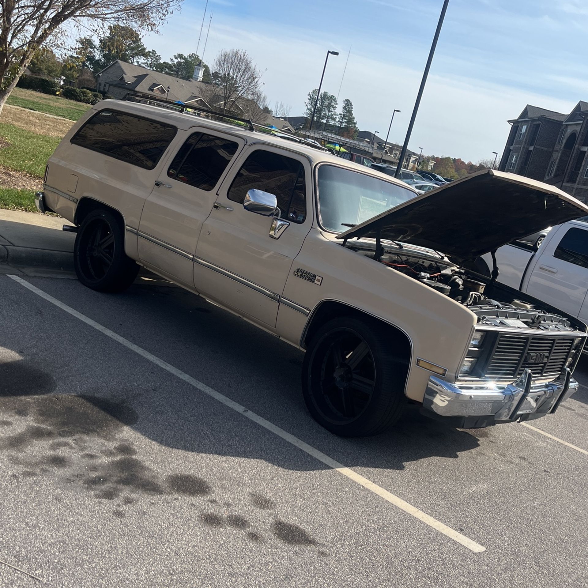1985 GMC Suburban