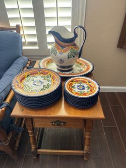 Pitcher, plates and platter set