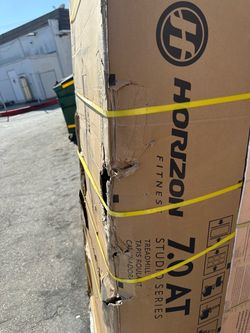 Horizon Fitness 7.0 AT Studio Series Treadmill