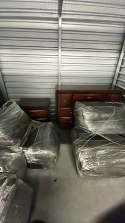 6 Piece Grey Leather Sectional & Dresser 