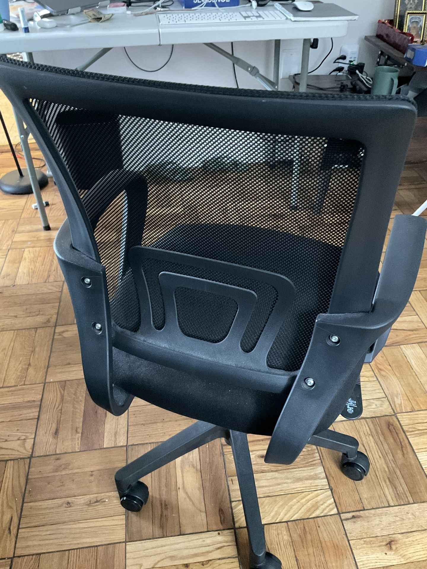 🪑 Ergonomic Mesh Office Chair – Great Condition