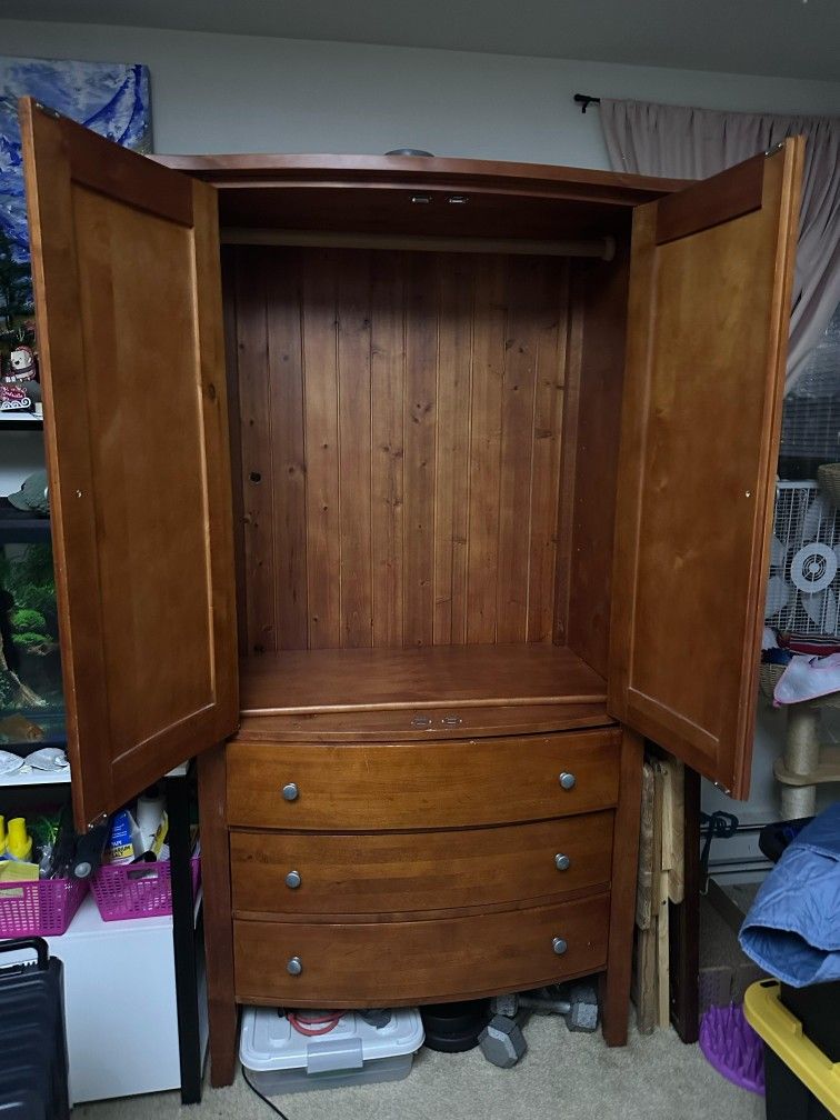 Armoire