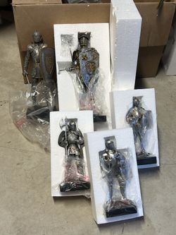 Solid Metal Knights Collectibles