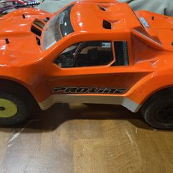 Losi Short Course 1/10