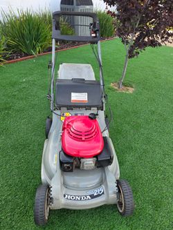 Honda Lawn mower
