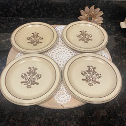 Vintage Pfaltzgraff Village pattern cereal bowls - set of 4