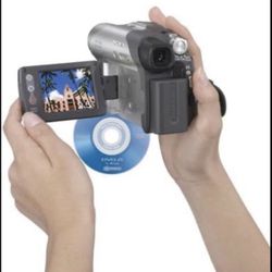 Sony DCR-DVD105 DVD Handycam Camcorder 