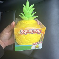 Squeezy Pineapple