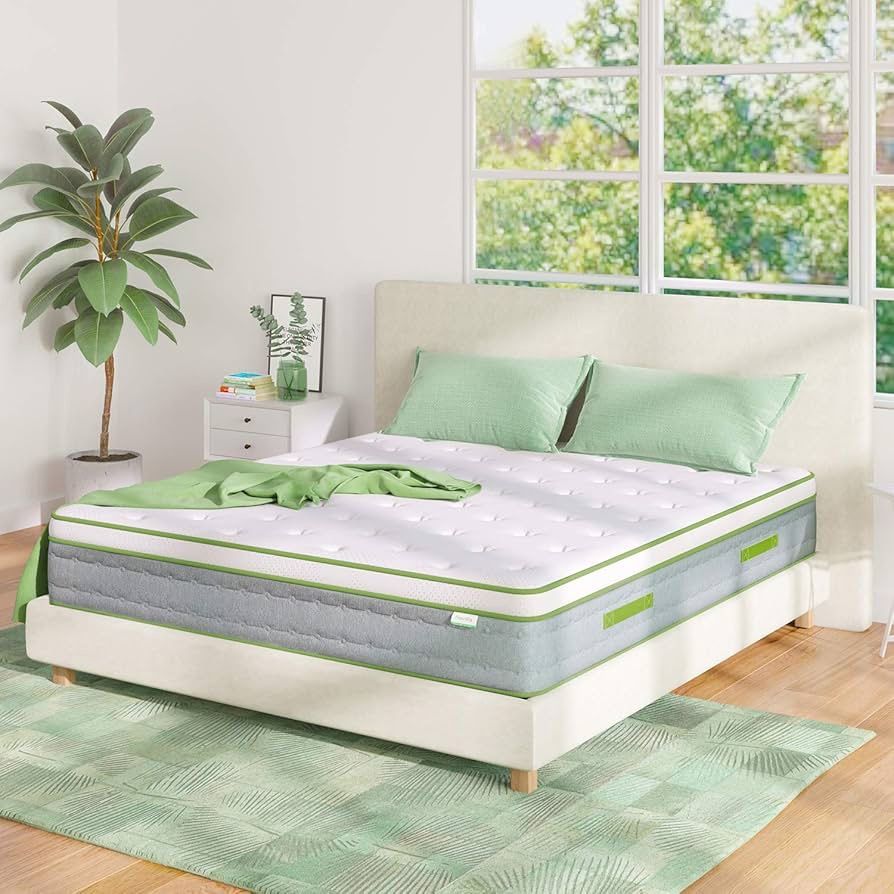Novilla Queen Size Mattress, 10 Inch Hybrid with Gel Memory Foam & Individually Wrapped Pocket Coils Innerspring, Queen Spring Mattresses for a Cozy &