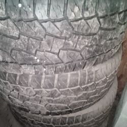 Tires 275x55R20