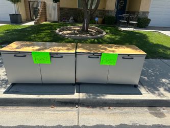 Free, free, fee first come first serve   2 free “Storage cabinets “48l/23w/28H  Metal Storage Cabinets with Doors and Shelves, for Home Office, Garage