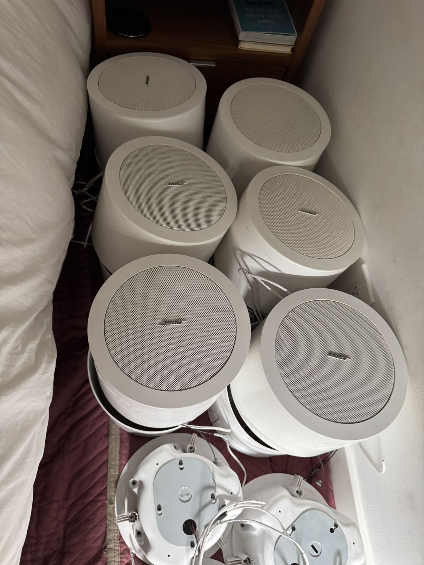 20 Bose FreeSpace DS 16F Loudspeakers White (13 Free Hanging with