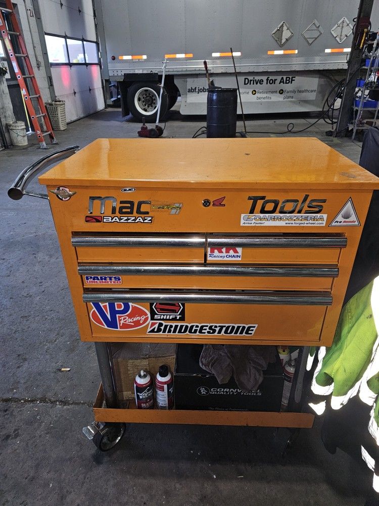 Mac Tool Cart