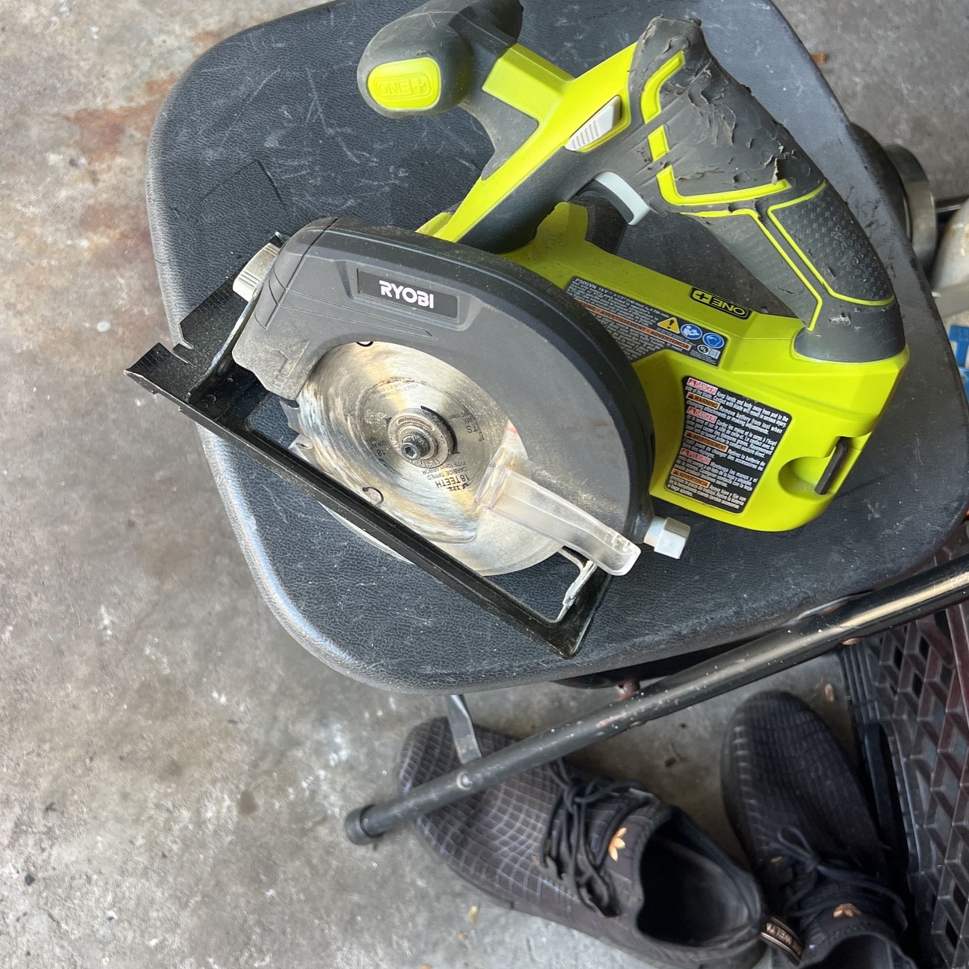 Parts Not Working • RYOBI CIRCULAR SAW 18 V • FUNCTIONAL