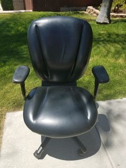 Office rolling chair