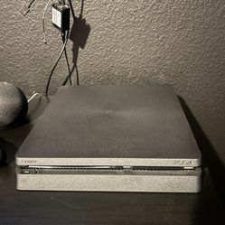 PS4 Slim