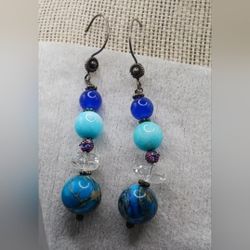 Glass bead dangle earrings 