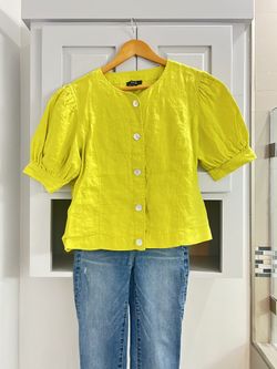 Beautiful Medium Bubble Sleeve Blouse