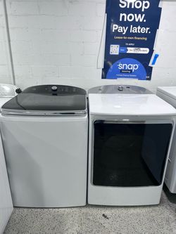 KENMORE WASHER. AND. DRYER. SET.