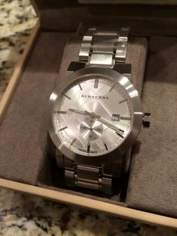 Burberry bu9900. New with tags