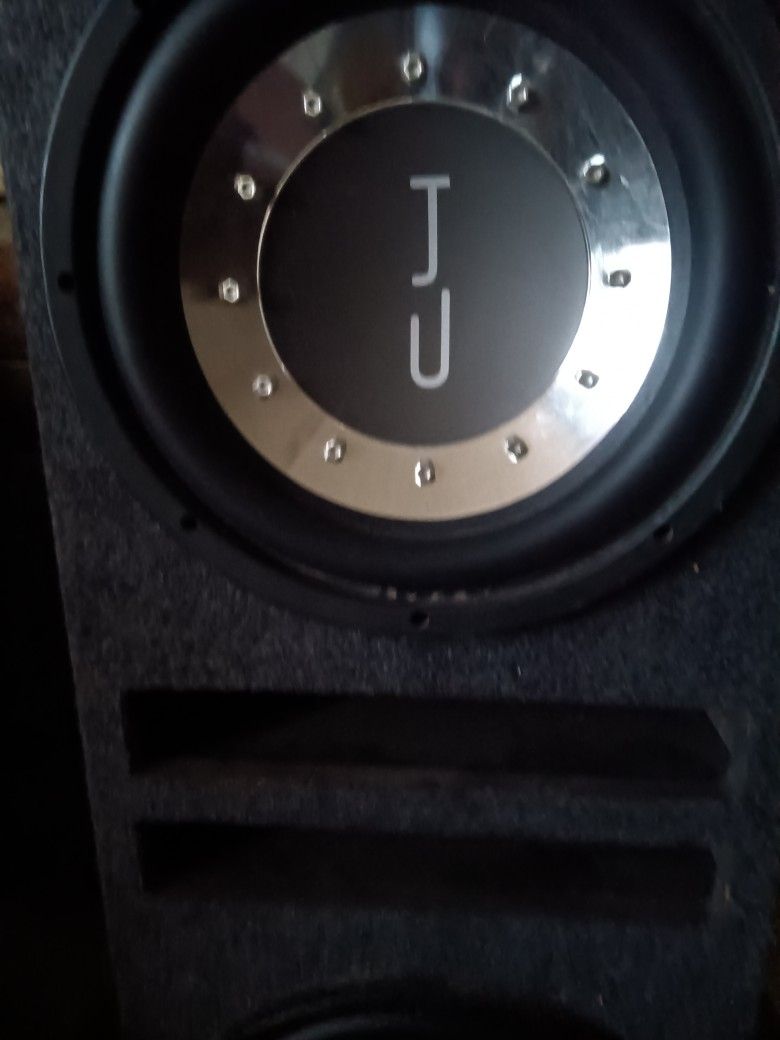 2 12 C4 Subwoofers