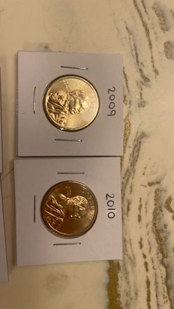 2009 and 2010 Sacagawea dollars very nice $ asking $8 for both