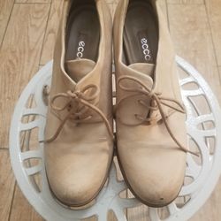 ECCO All Leather Shoes - Unique 