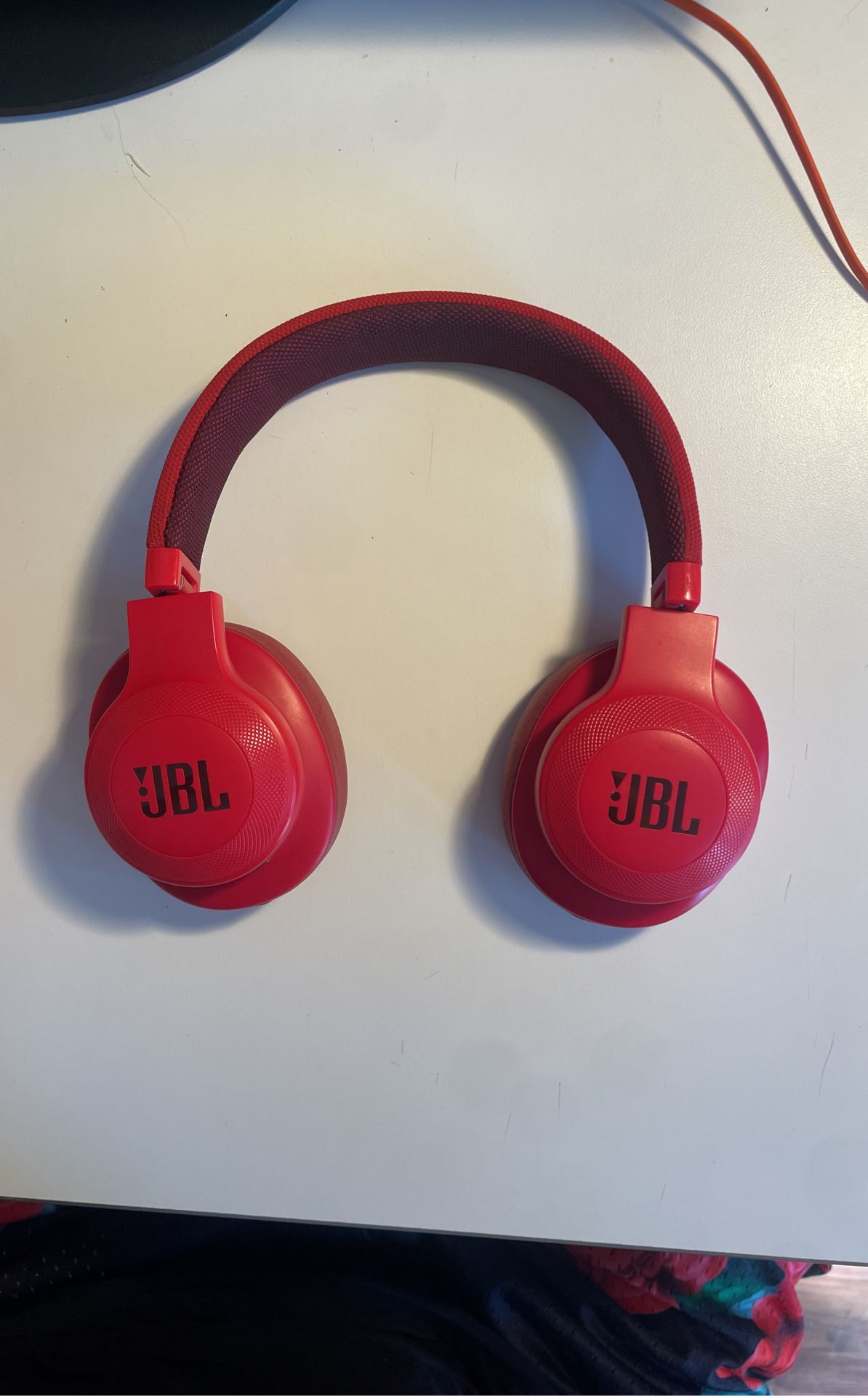 Wireless Bluetooth JBL Headphones