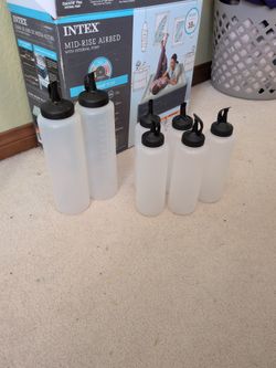 Plastic Condiment Bottles