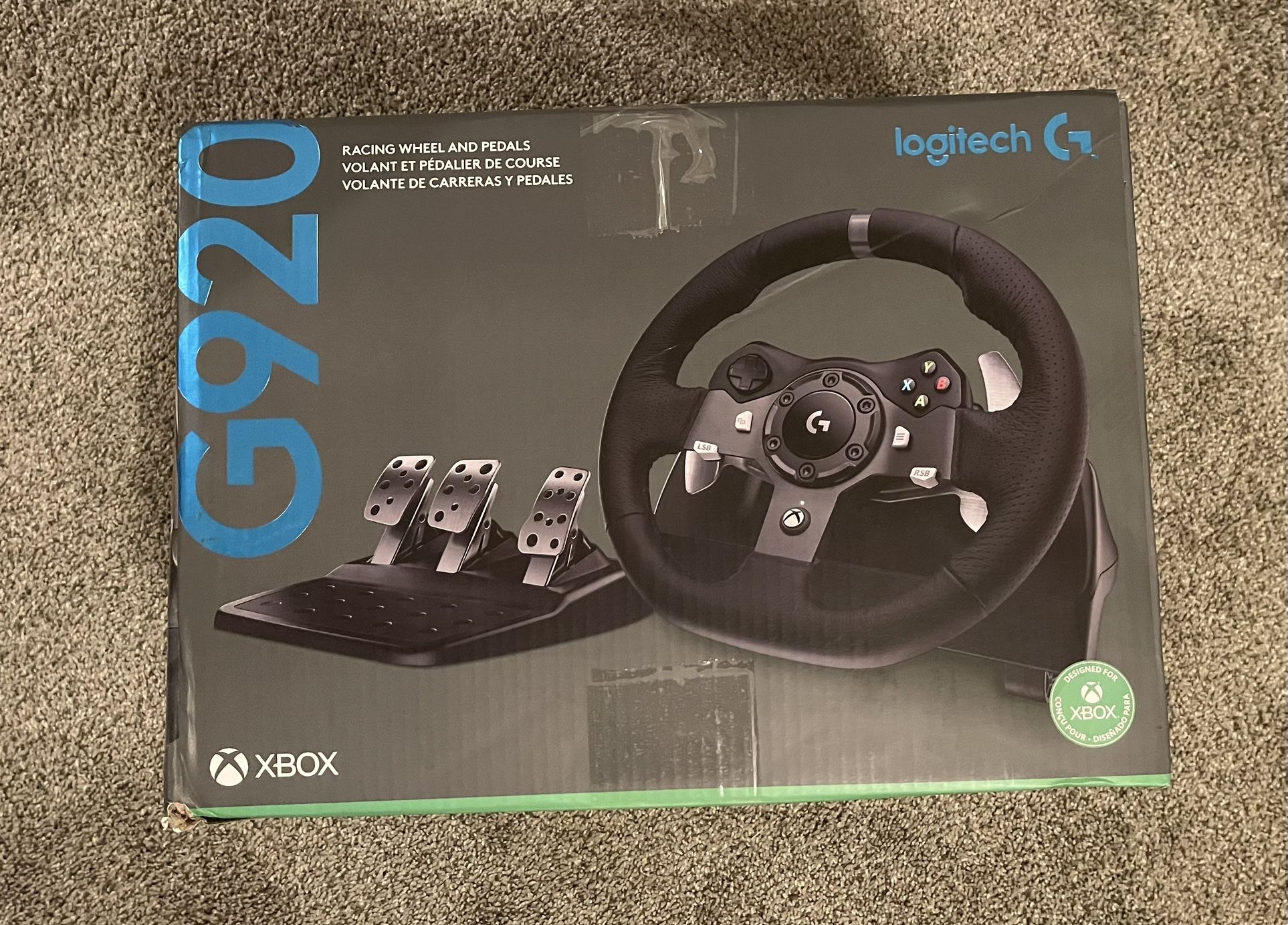 Logitech G920 Driving Force Racing Wheel and Floor Pedals, Real Force Feedback, Stainless Steel Paddle Shifters, Leather Steering Wheel Cover