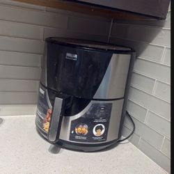 Move Out Sale ( Air Fryer)
