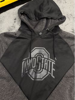Ohio State Therma Fit Men’s Large Hoodie in great shape!