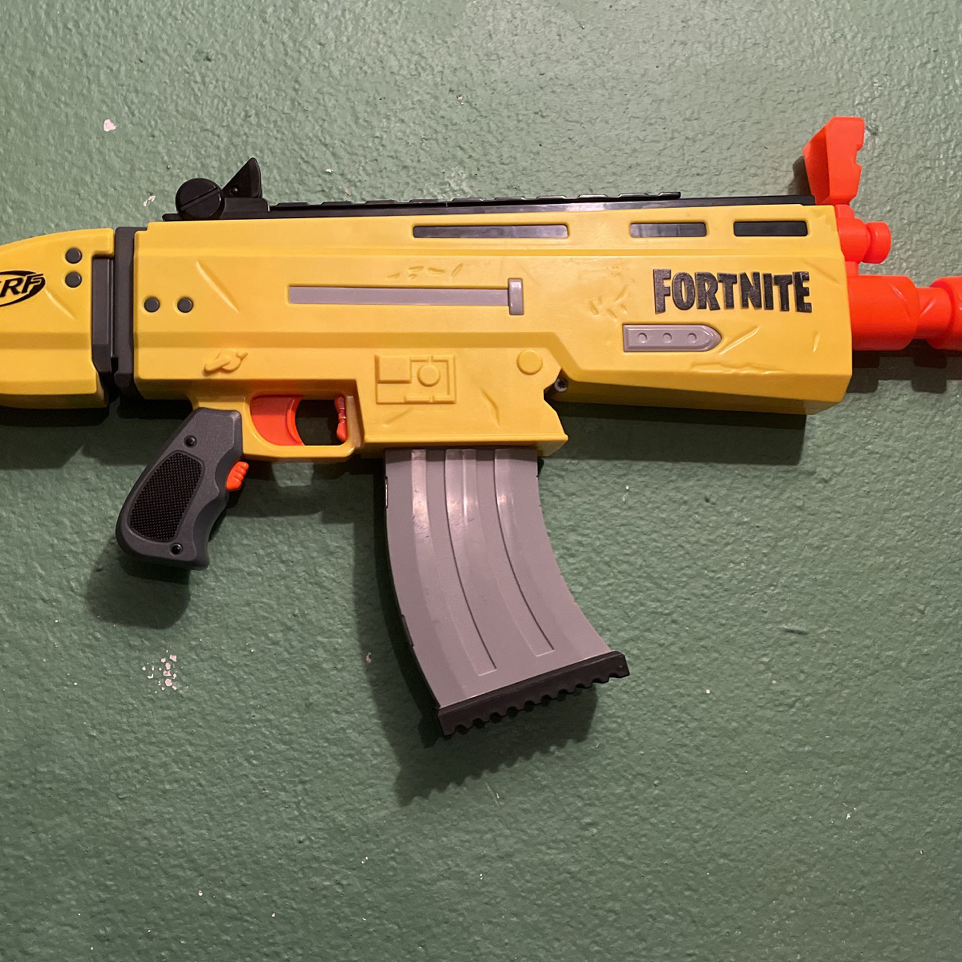 Fortnite Scar Nerf gun