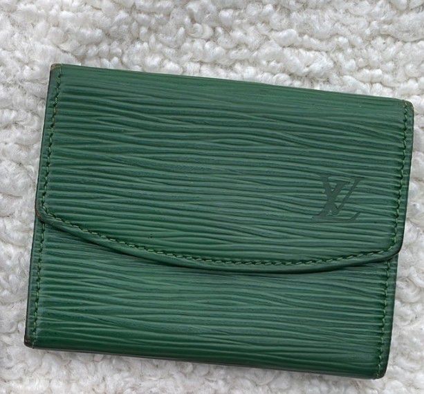 Authentic Louis Vuitton Epi leather Wallet for Sale in Placentia, CA -  OfferUp