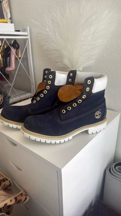 Blue Timberland Boots 9.5