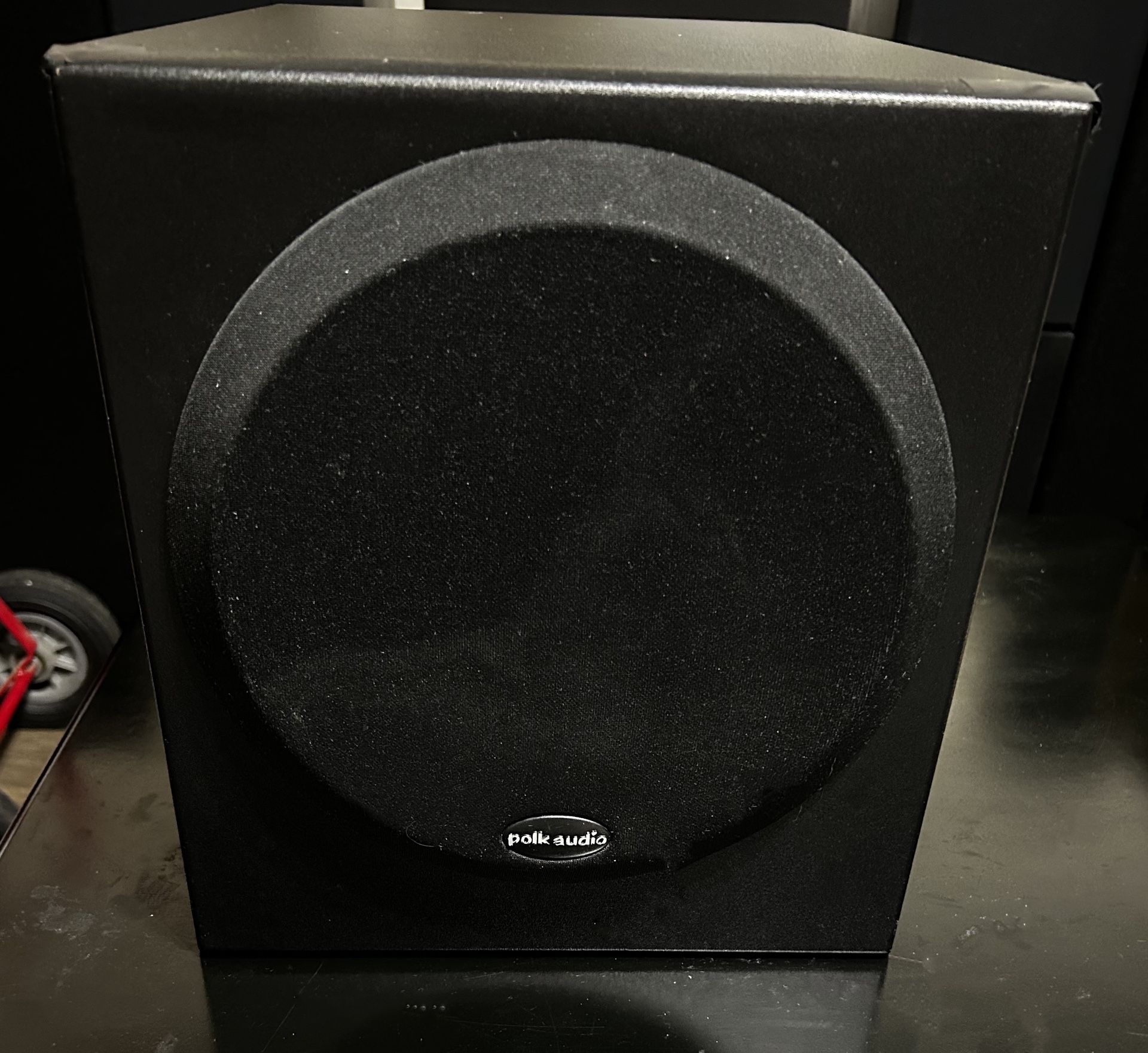 Polk RM6200 Powered Subwoofer