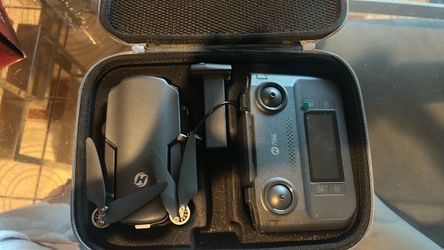 Holy Stone Foldable Drone with Controller and Case