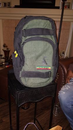 Dakine back pack