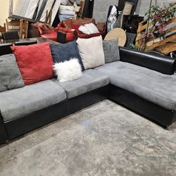 Sectional Sofa 