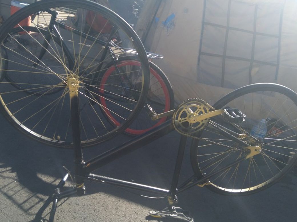 Black And Yellow Fixie