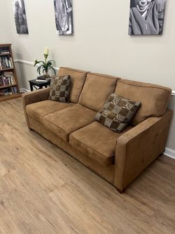 FREE Couch