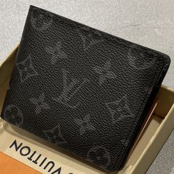 Men’s Louis Vuitton Black Monogram 