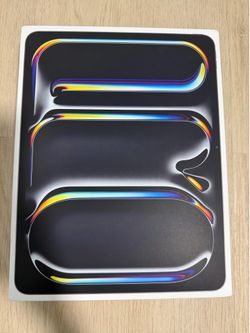 iPad Pro 13-inch, 256GB Wi-Fi + Cellular (M4 chip)
