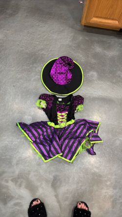 Witch costume