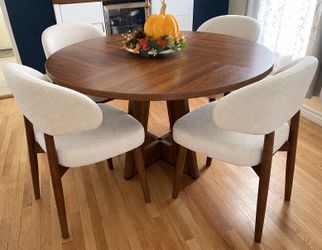 **Brand New** Mid-Century Modern Chairs Set of 4